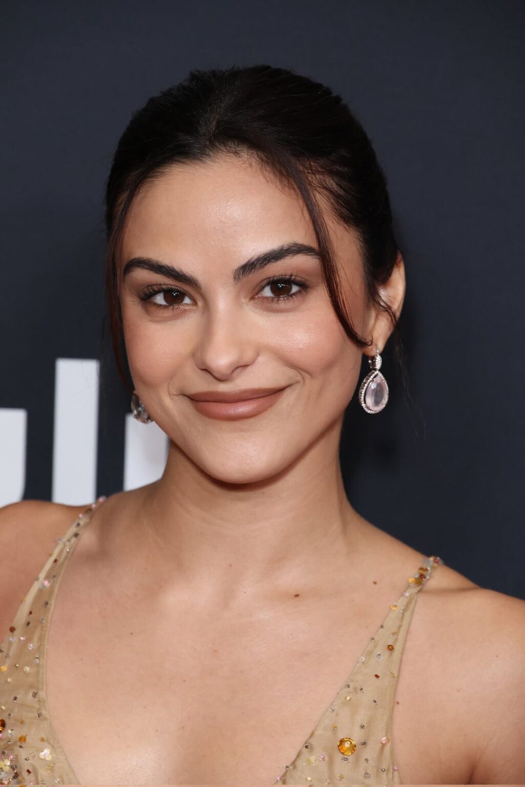 Camila Mendes