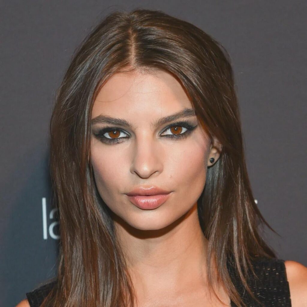 Emily Ratajkowski