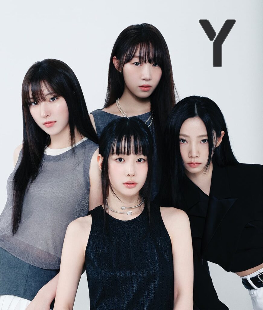 WJSN - مجلة Y (العدد رقم 20 مصور)