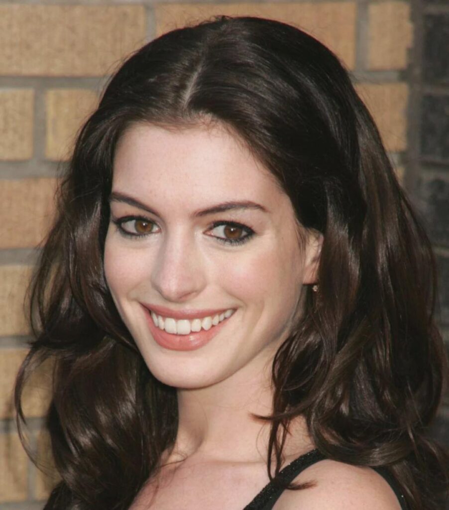 Anne Hathaway