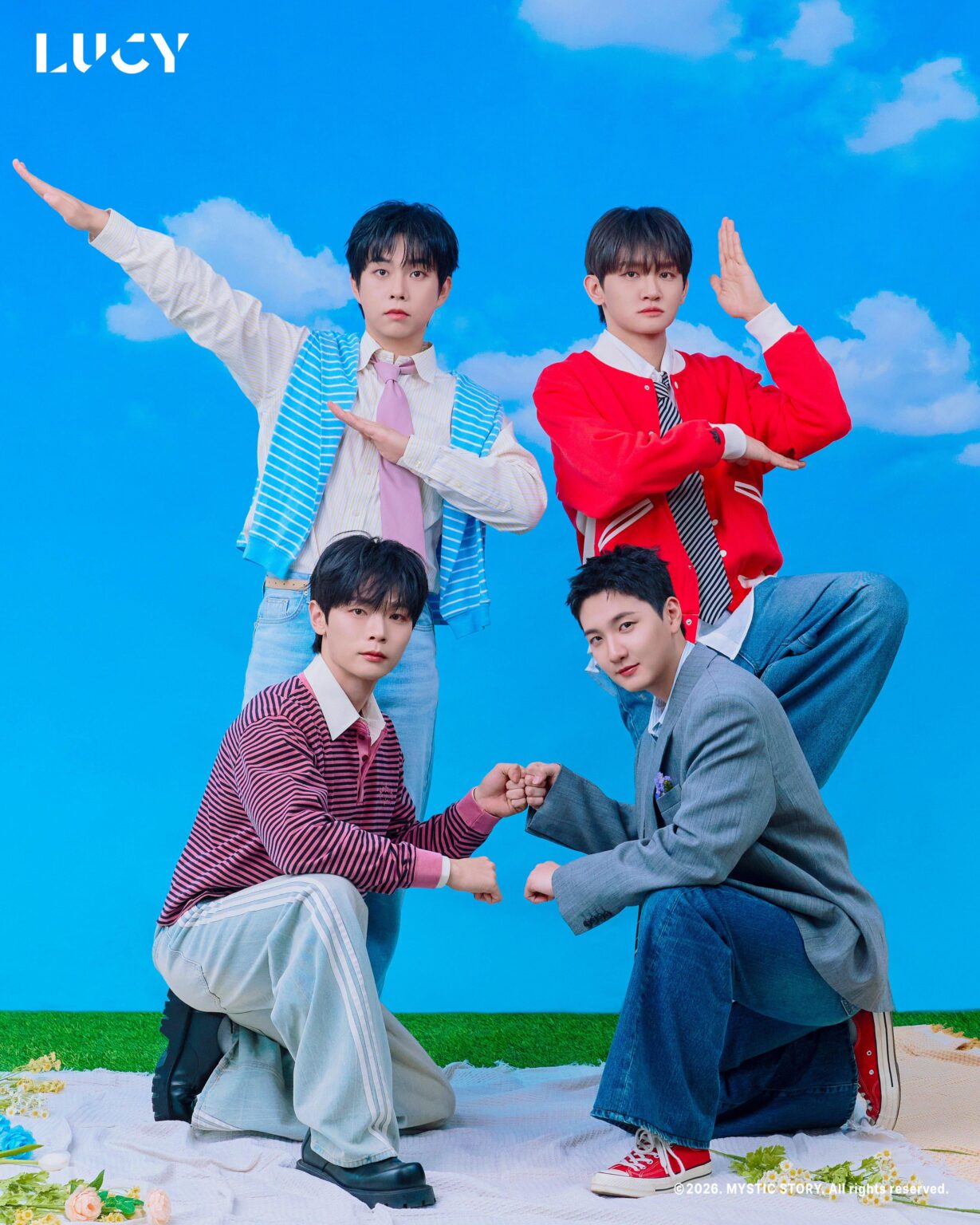 LUCY – العضوية الرسمية الأولى لنادي المعجبين (صورة المفهوم – المجموعة) LUCY - العضوية الرسمية الأولى لنادي المعجبين (صورة المفهوم - المجموعة)