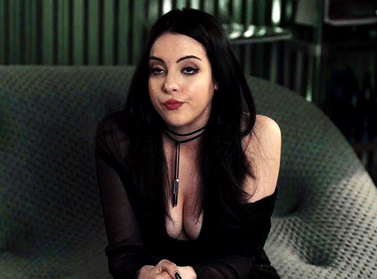 Liz Gillies Liz Gillies