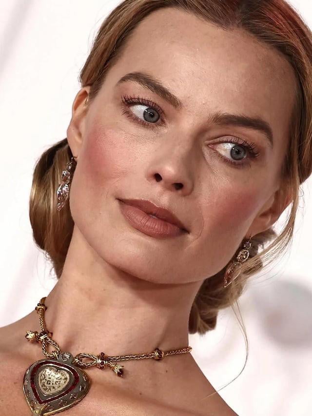 Almighty Margot Robbie