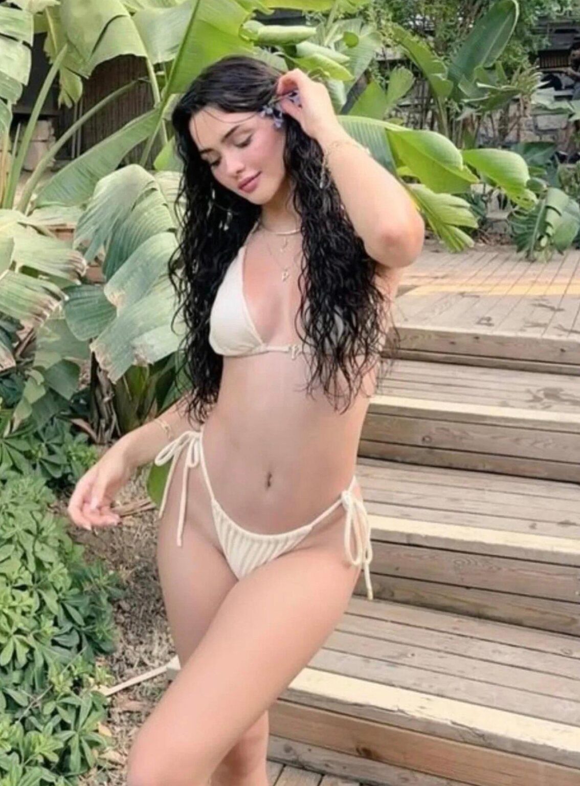 Derya Pınar Ak Derya Pınar Ak