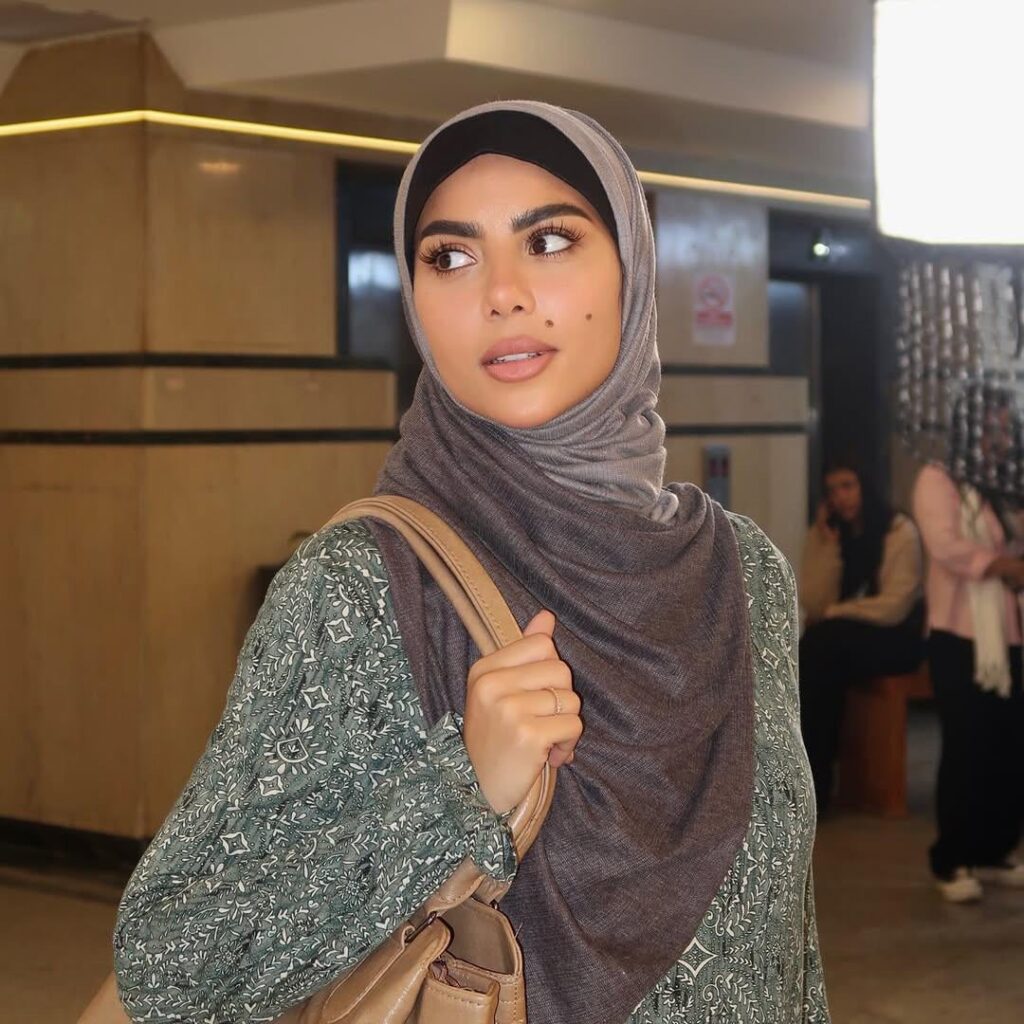 Caroline Azmy - IG Post Feb 22, 2026.