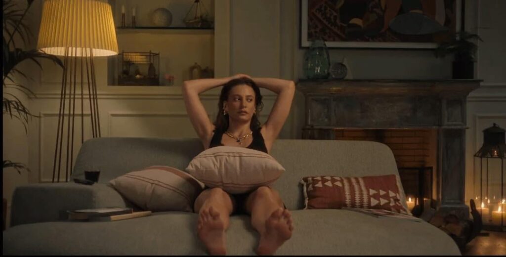 Ünlü ,voleybolcu, ayak konuşucak dm Ünlü ,voleybolcu, ayak konuşucak dm