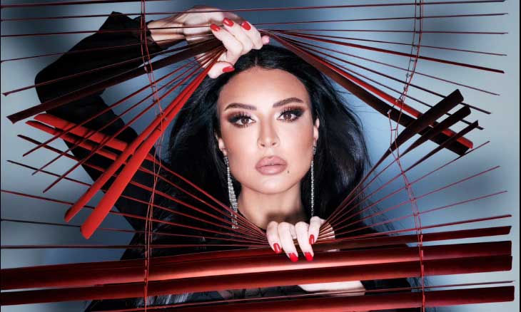 اختراق حساب أمل بوشوشة على «تيك توك» وتحذير لجمهورها