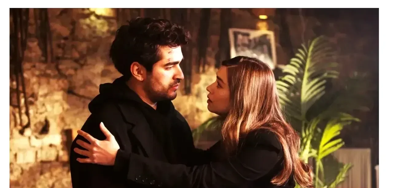 مشاهدة الطائر الرفراف الحلقة 90 كاملة ومترجمة.. شجار عابدين وفريد وعودة علاقة إيفاكات وأورهان