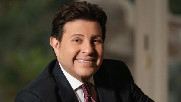 صور هاني شاكر في المستشفى... ما حقيقتها؟