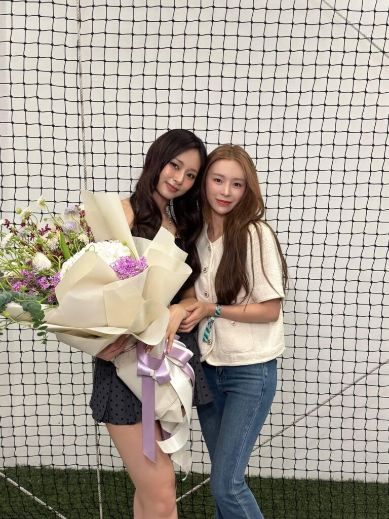 260405 تحديث انستقرام chongtingyanelkie (CLC Elkie) - هذا من أجل تايبيه مع Tzuyu