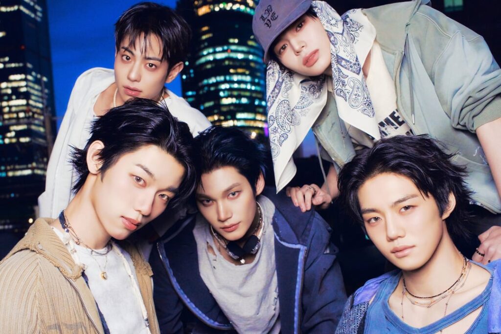 EVNNE - الألبوم الفردي الأول 'Backtalk' (الصورة المفاهيمية: إصدار DRILL. - المجموعة والوحدة)