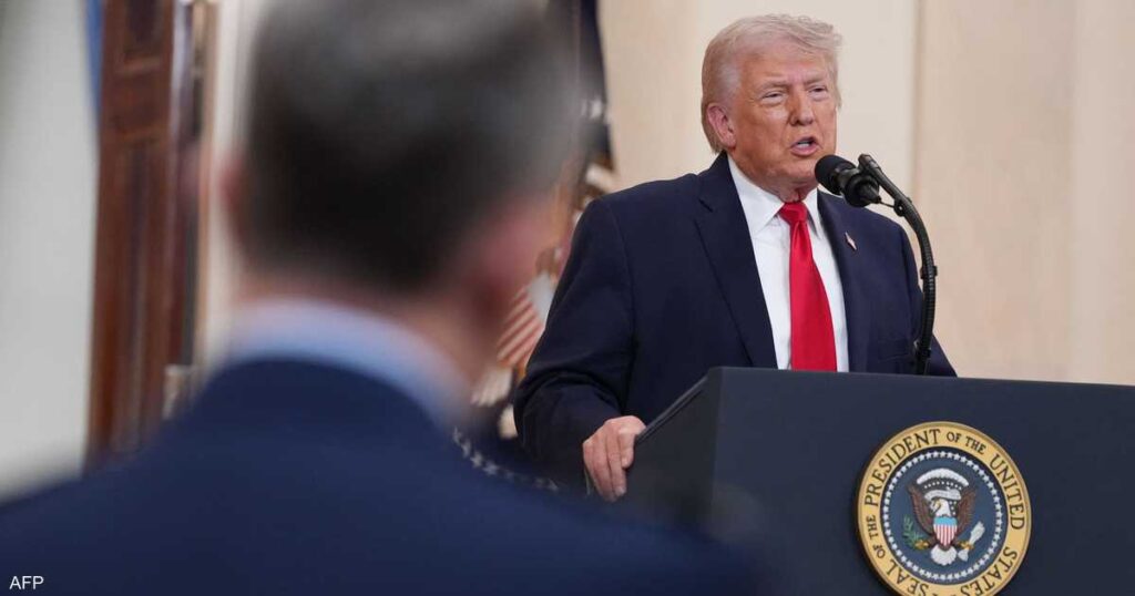 ترامب: نراقب "اليورانيوم" بإيران ومستعدون لضربة "قوية جدا"