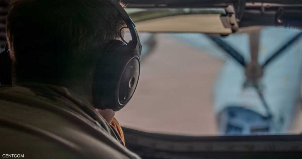 كيف ضللت الاستخبارات الأميركية إيران وأنقذت الطيار؟ كيف ضللت الاستخبارات الأميركية إيران وأنقذت الطيار؟