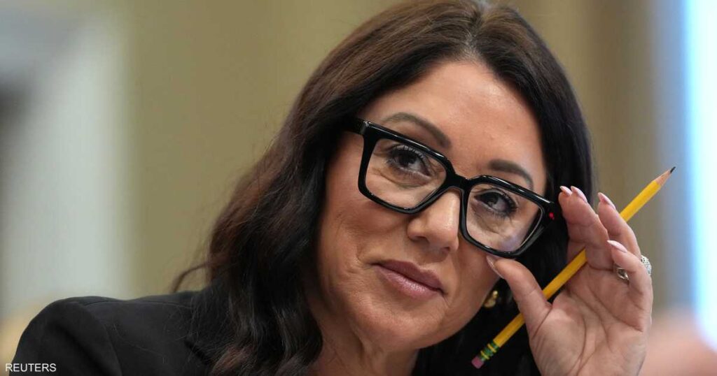 وزيرة ثالثة تغادر إدارة ترامب بعد حديث عن "سوء سلوك"