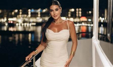 ياسمين-صبري-تُثير-الجدل.-بسبب-تغذية-جسمها!-(فيديو)