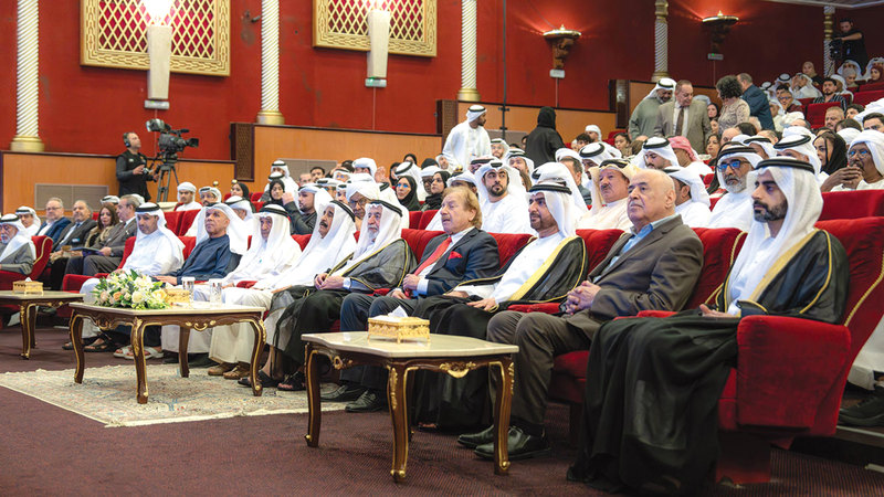 سلطان القاسمي يشهد فعاليات ختام الدورة الـ35 من &laquo;أيام الشارقة المسرحية&raquo;. وام