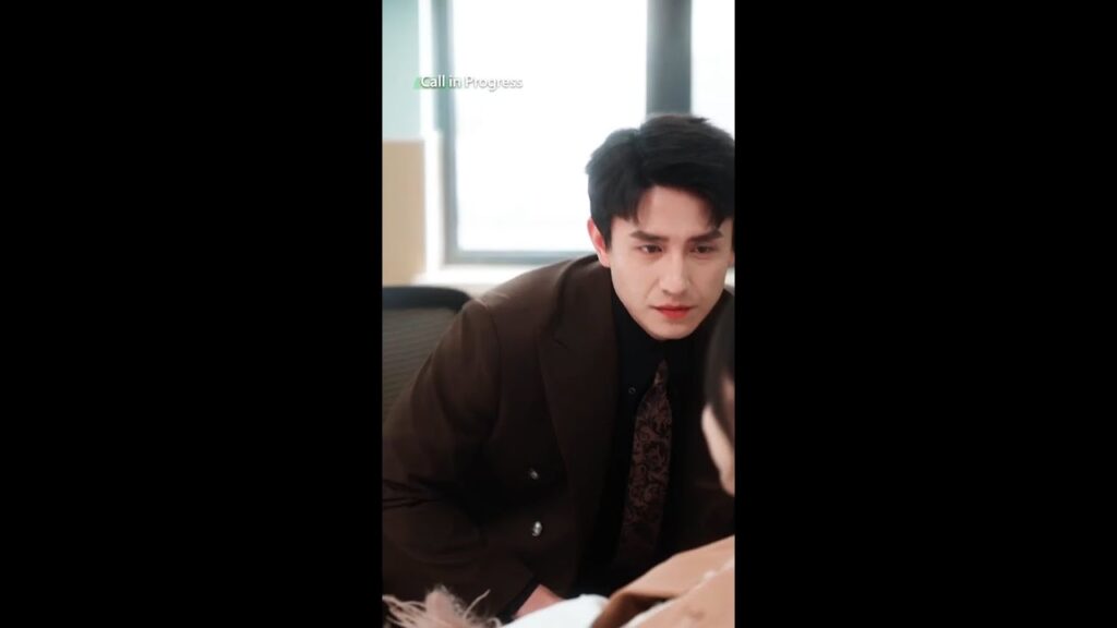 😨💫 لحظةُ صدمة لا يمكن الهروب منها#verticaldrama #shortdrama #mustwatch#MicroDrama #cdrama