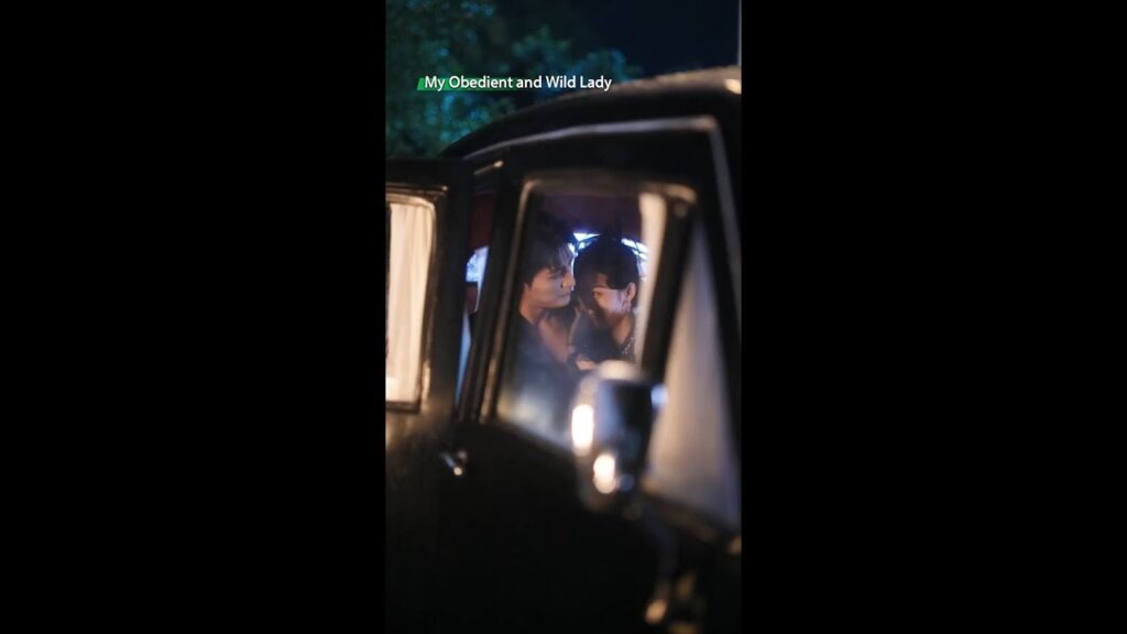 😱⚡ هذا المشهد المثير للمواجهة الثلاثية #verticaldrama #shortdrama #mustwatch#MicroDrama #cdrama