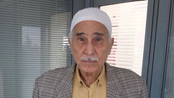 عبدالرحمن أبو زهرة في العناية المركزة .. وابنه : ادعوا له عبدالرحمن أبو زهرة في العناية المركزة .. وابنه : ادعوا له