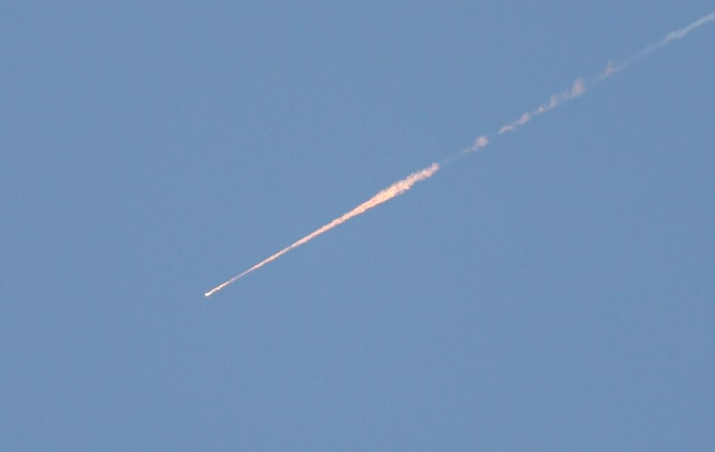 إيران ترفض وقف إطلاق النار وترامب يهدد "بمحوها"