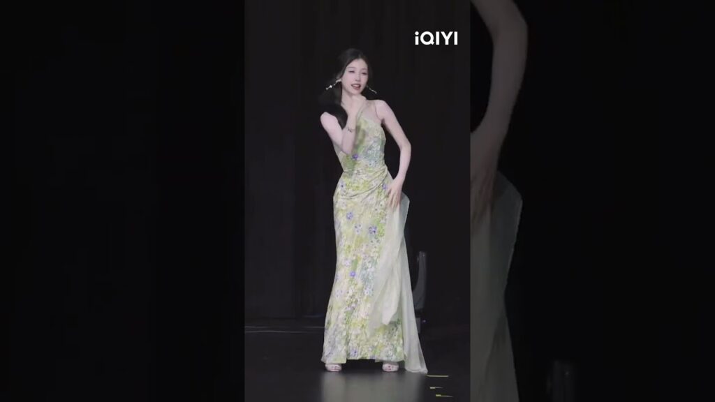 😍✨ هذه الفتاة جميلةٌ حقًا❤️ #虞书欣 #estheryu #esther #cdrama #chinesedrama #mustwatch 😍✨ هذه الفتاة جميلةٌ حقًا❤️ #虞书欣 #estheryu #esther #cdrama #chinesedrama #mustwatch