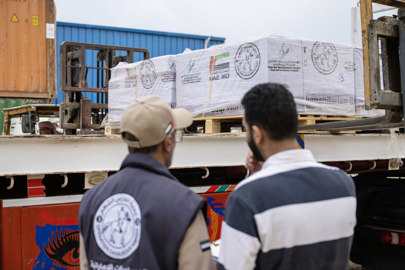 قافلة مساعدات طبية إماراتية تحمل 53 طناً تدخل قطاع غزة قافلة مساعدات طبية إماراتية تحمل 53 طناً تدخل قطاع غزة