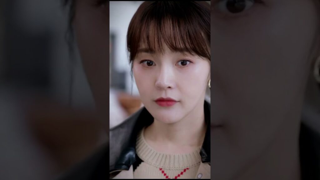 قام بتسليم مفتاح الغرفة سراً إلى صديقته.#魏哲鸣 #weizheming #cdrama قام بتسليم مفتاح الغرفة سراً إلى صديقته.#魏哲鸣 #weizheming #cdrama