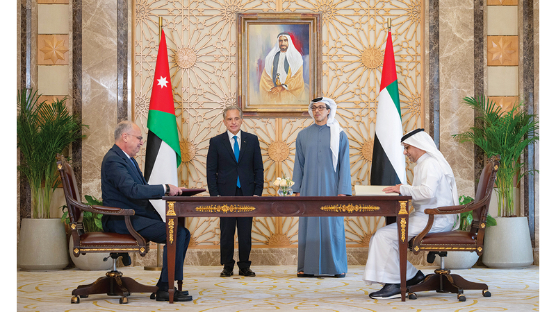 اتفاقية بين الإمارات والأردن لتطوير شبكة سكك حديدية في العقبة بـ 2.3 مليار دولار