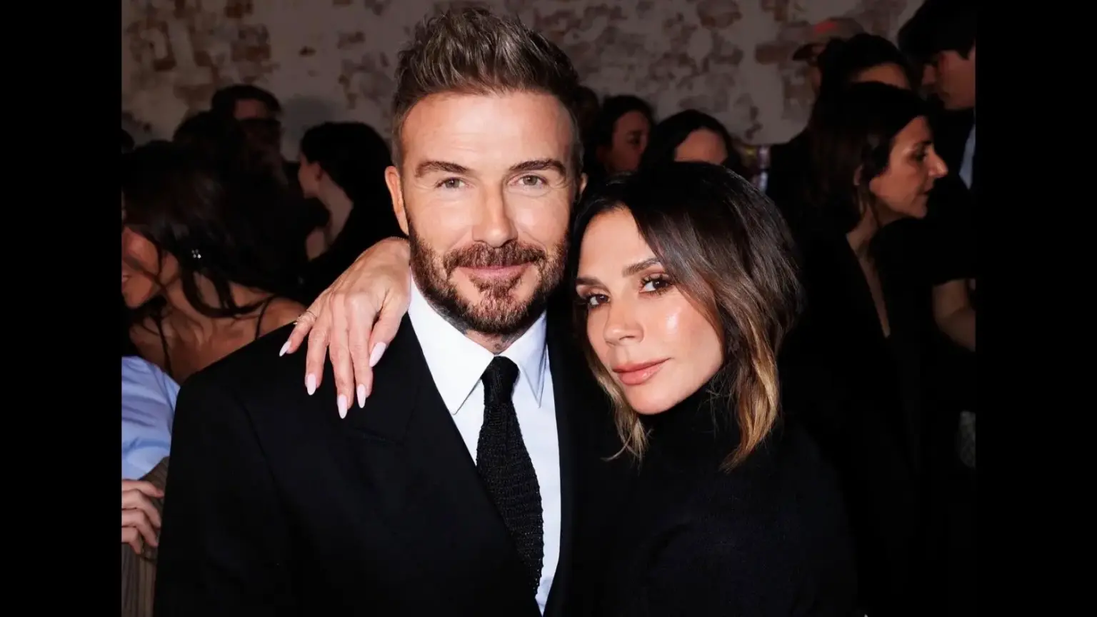 فيكتوريا بيكهام تكسر صمتها بشأن الخلاف العائلي مع ابنها بروكلين googleStore