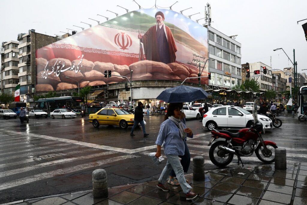 باكستان: إيران لم تؤكد بعد حضور محادثات السلام