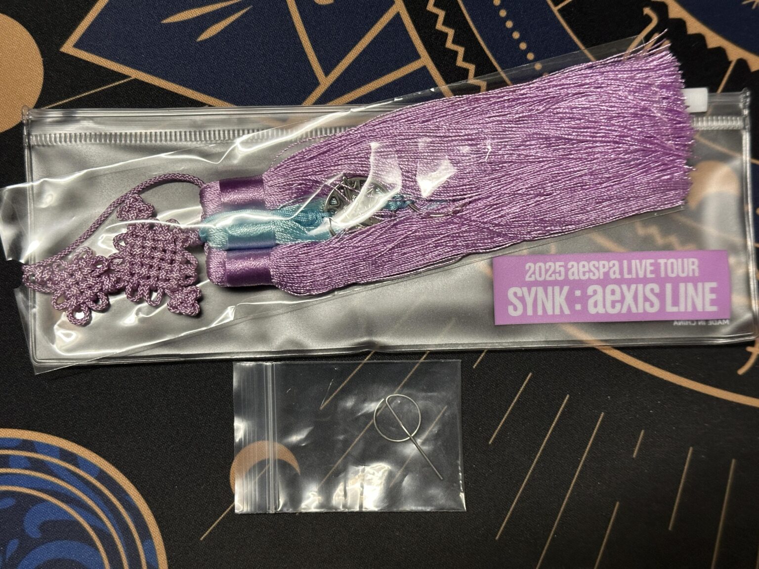 بحاجة إلى مساعدة في فهم الدبوس في الصورة