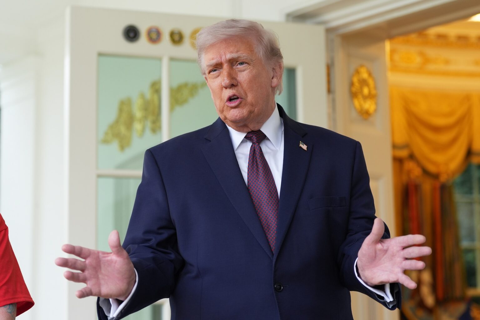 الحصار البحري يُخيف إيران أكثر من القصف