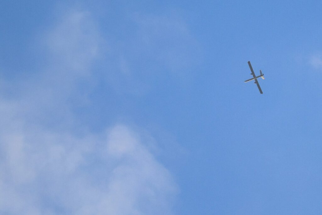 غارات إسرائيلية تقتل صحفية وتصيب أخرى في جنوب لبنان