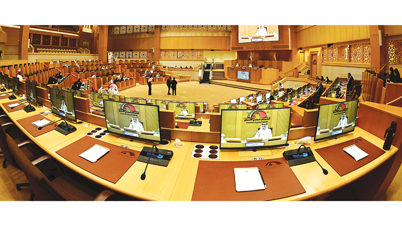 خطة وطنية لمعالجة الازدحام المروري.. و170 مليار درهم لتوسعة شبكة الطرق حتى 2030