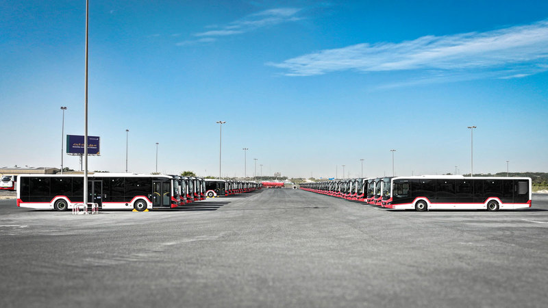 دراسة إنشاء مسارات خاصة للحافلات لتشجيع النقل الجماعي في الدولة
