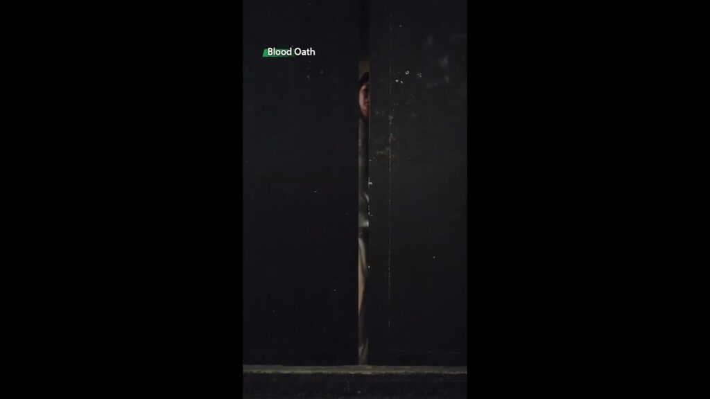 😨✨ كل شيء يبدو مربكًا… ما الذي وقع؟ #verticaldrama #shortdrama #mustwatch#MicroDrama #cdrama