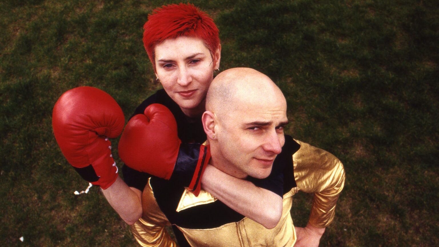 3 عجائب حققت نجاحًا واحدًا في التسعينيات والتي شكلت جيلًا بهدوء