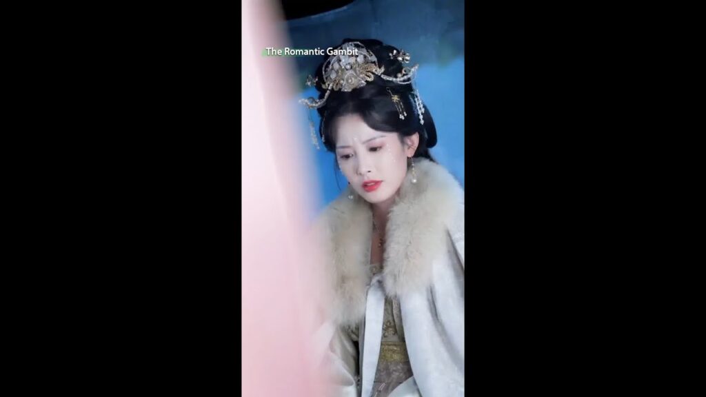 👀⚡ ما الذي أراه الآن؟  #verticaldrama #shortdrama #mustwatch#MicroDrama #cdrama