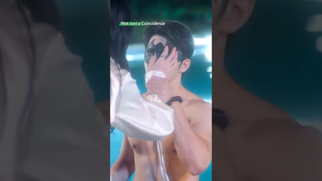 😳❓ ماذا يفعلون؟  #verticaldrama #shortdrama #mustwatch#MicroDrama #cdrama