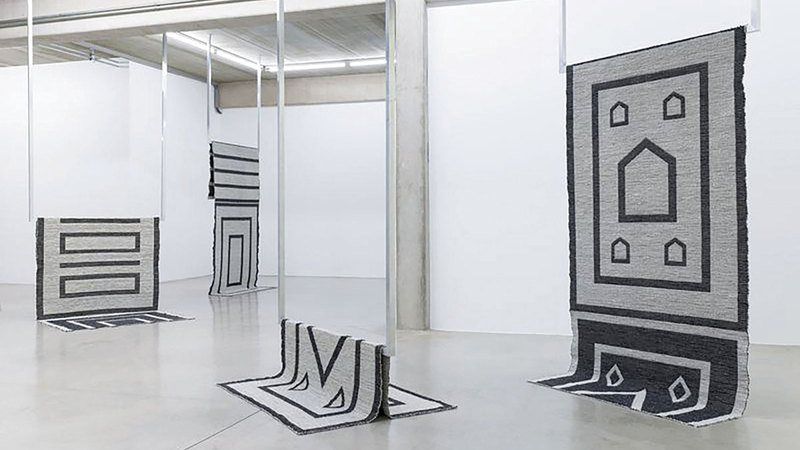 109 فنانين من حول العالم في بينالي الشارقة