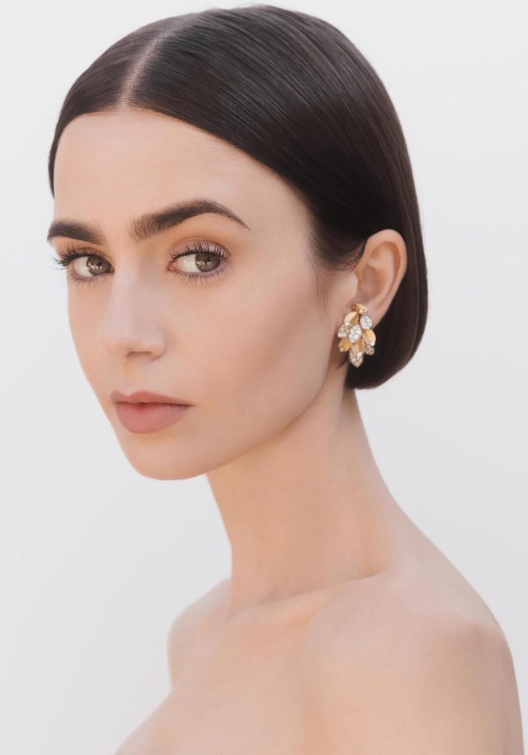 Lily Collins