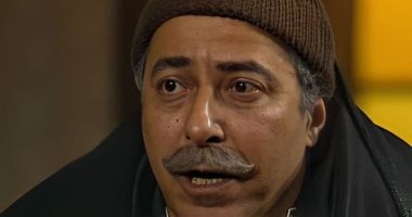 صلاح السعدنى يحول منزله لمدرج تشجيع للأهلى فى ذكرى رحيله الثانية