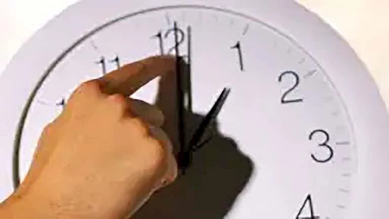 موعد بدء التوقيت الصيفي 2026 في مصر.. تقديم الساعة 60 دقيقة