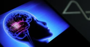 ابتكار علمى هام.. لأول مرة تطوير خلايا عصبية صناعية تتواصل مع الخلايا الحية