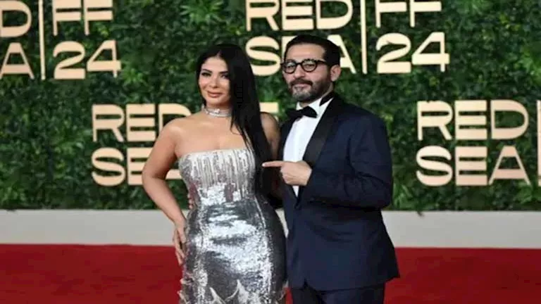 أحمد حلمي يكشف مفاجآت جديدة عن أعماله وتعاونه مع منى زكي في فيلم سينما