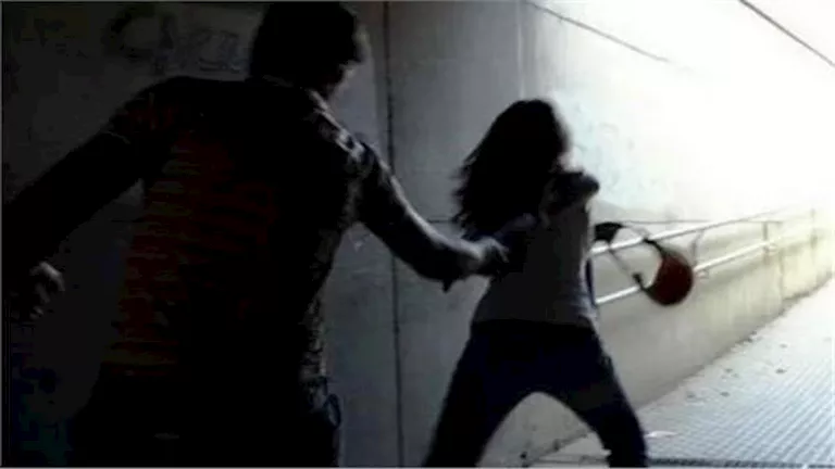 "هنحل الخلافات".. جملة كانت بداية الكارثة لـ فتاة أكتوبر