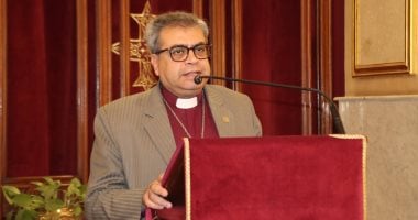 القس رفعت فكرى يوضح حسم موقف رسامة المرأة قسيسة بالكنيسة الإنجيلية