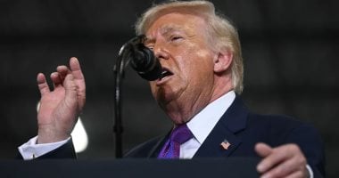 ترامب يعلن انهيار أكبر جسر فى إيران ويؤكد: المزيد قادم فى الطريق