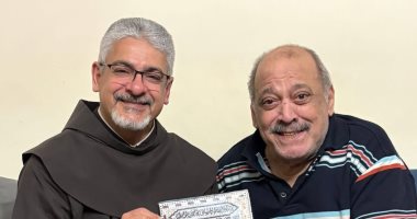 زوجة ضياء الميرغني تكشف لليوم السابع حالته الصحية وكواليس زيارة الأب بطرس