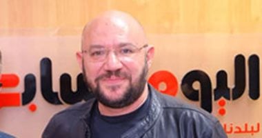 محمد ناير: توابع وضح كيف يمكن للشهرة والسوشيال ميديا أن تغير الإنسان محمد ناير: توابع وضح كيف يمكن للشهرة والسوشيال ميديا أن تغير الإنسان